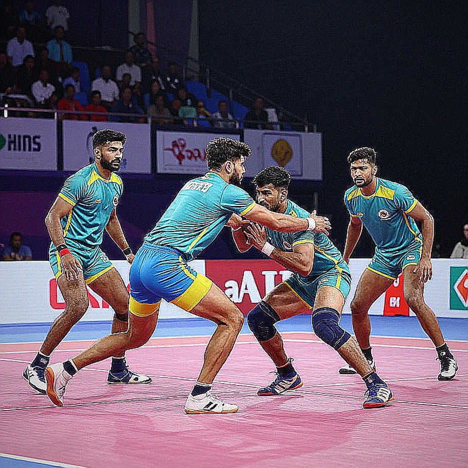 যে স্কোরবোর্ডে ম্যাচ হয় না: রিতু নেগির বাদ পড়া আর হিমাচলের অদৃশ্য যোগ্যতার নিয়ম